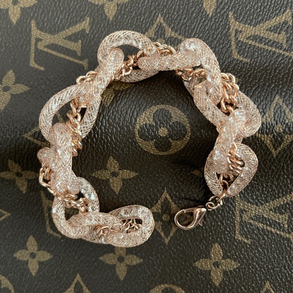 Guess rose gold bracelet - Picture 2 of 4